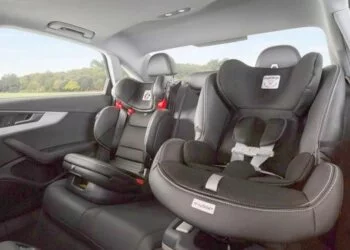 Baby Seat Service billings Hurst Airport Minicabs
